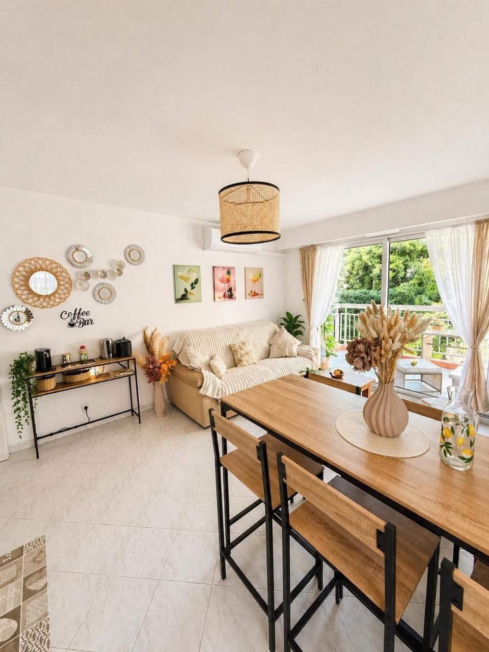 Le Saint Michel - MENTON#MONACO - 6 PERSONS - Parking- bord de mer Apartment in Menton