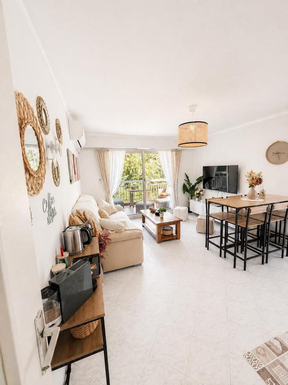 Le Saint Michel - MENTON#MONACO - 6 PERSONS - Parking- bord de mer Apartment in Menton