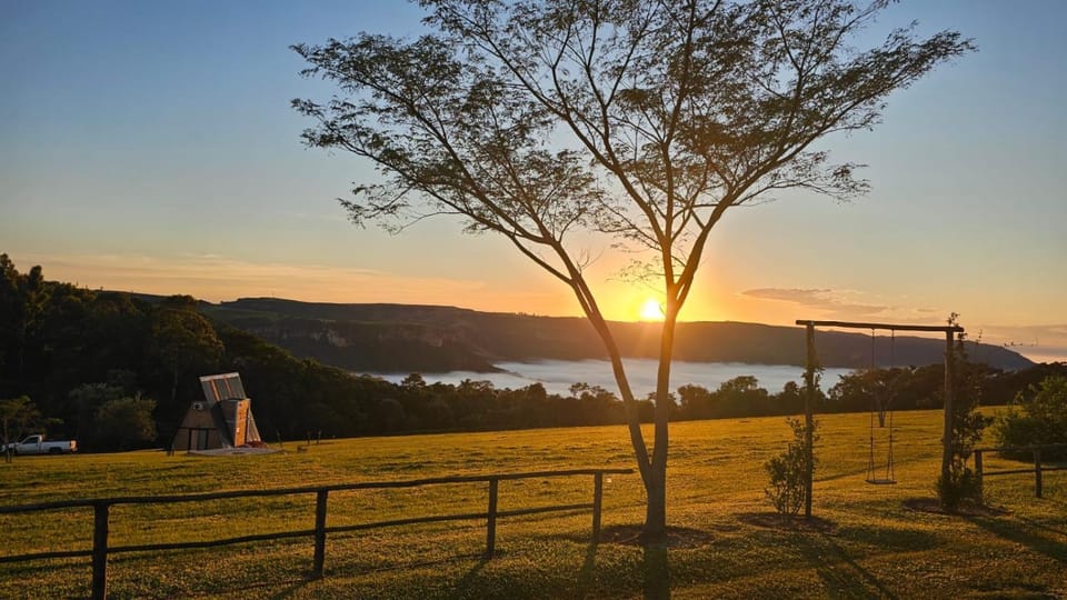 Day, Natural landscape, Mountain view, Sunrise