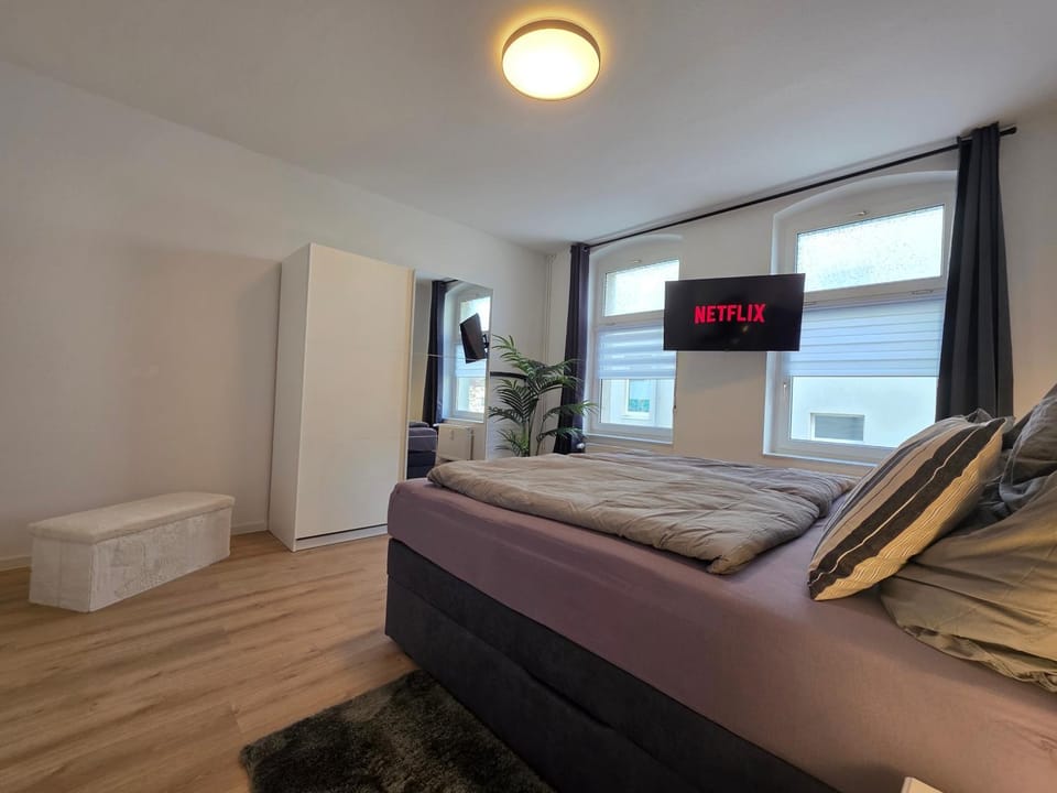 Magdeburg Sudenburg Superior Apartment - 3 Zimmer, 5 Gäste Apartment in Magdeburg