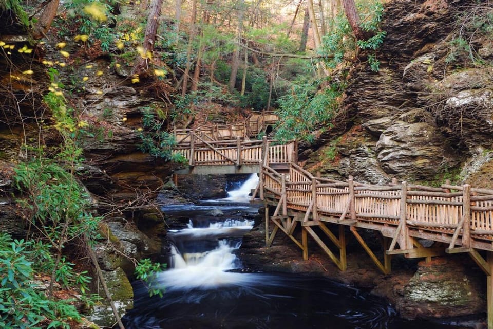 5 min Shawnee Mountain, Hot tub, Game Rm, 3 Kings House in Middle Smithfield