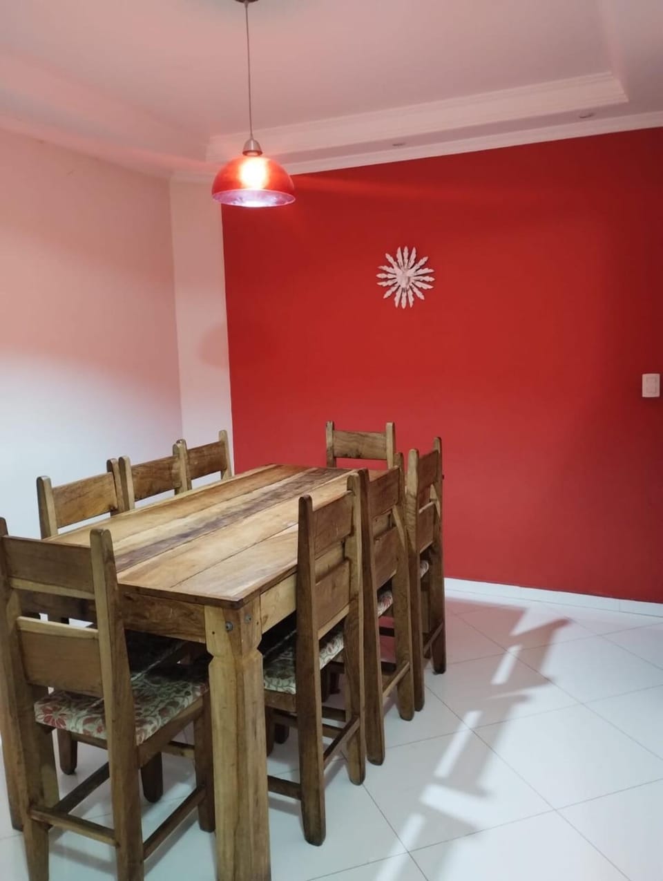 Casa grande com garagem próxima a Canção Nova House in State of São Paulo