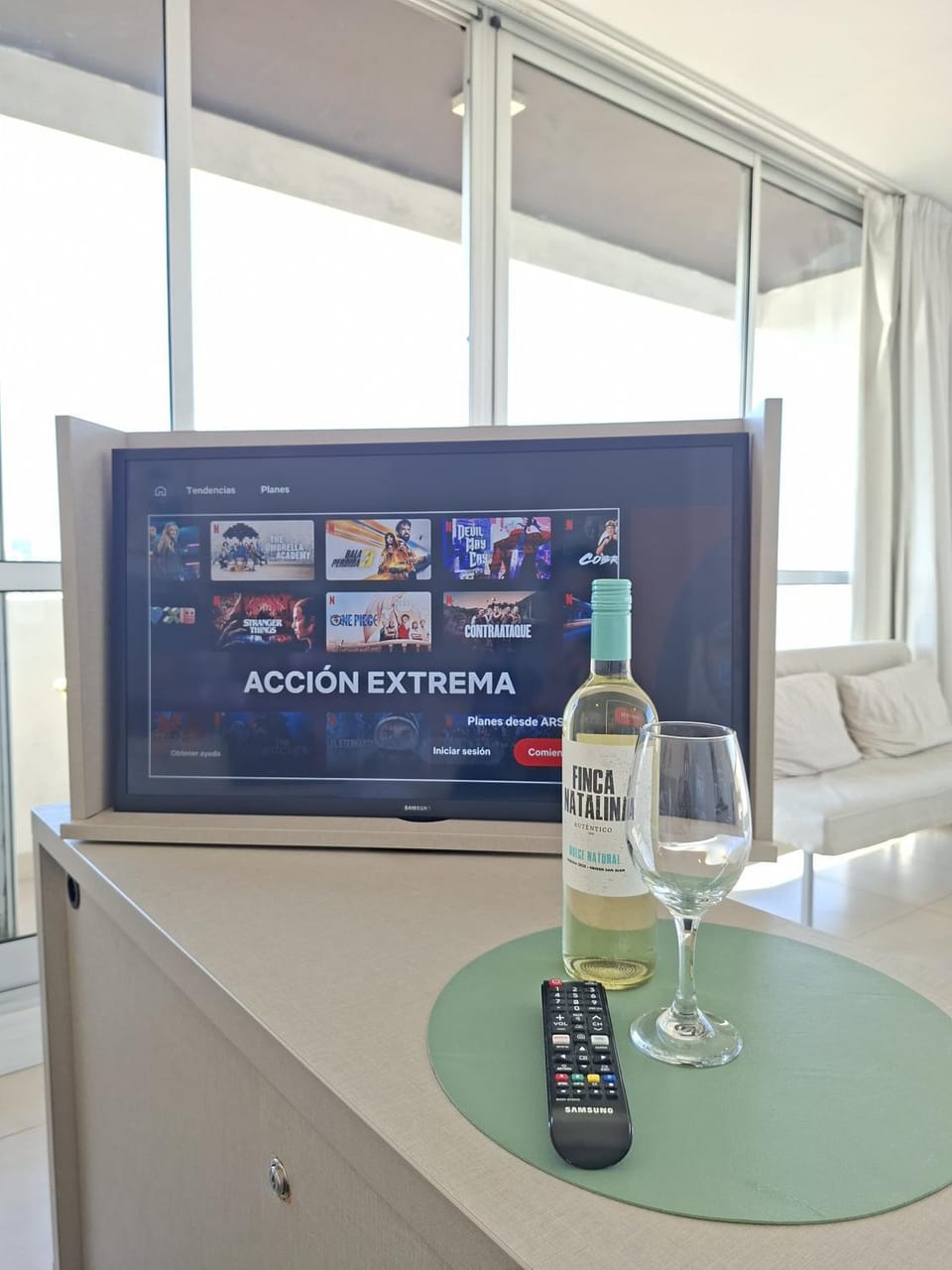 TV and multimedia, Food and drinks, Drinks
