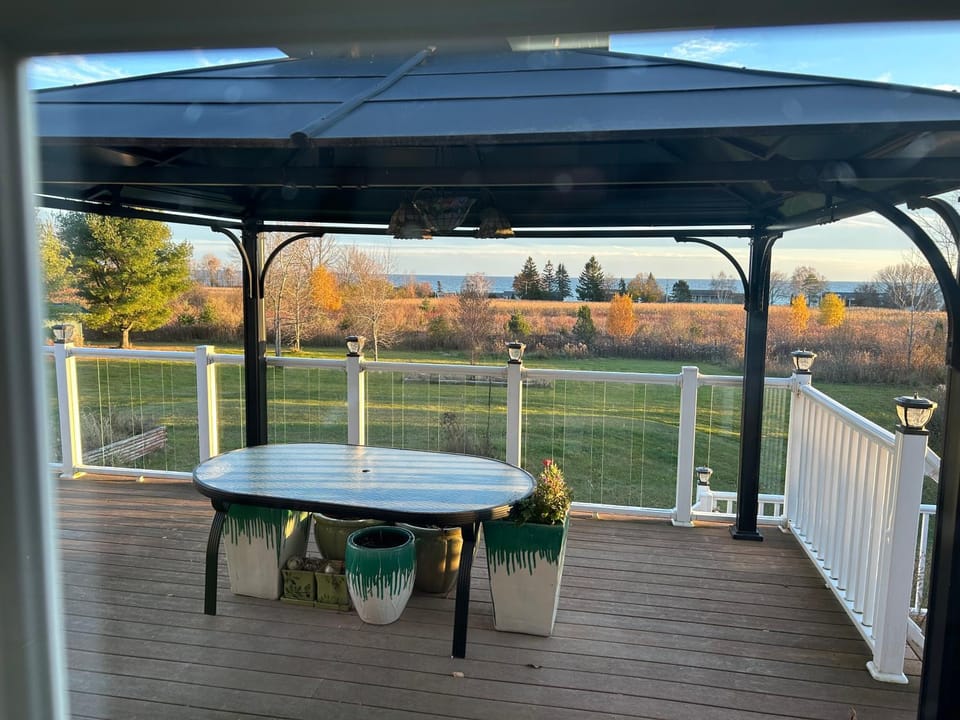 Property building, Balcony/Terrace