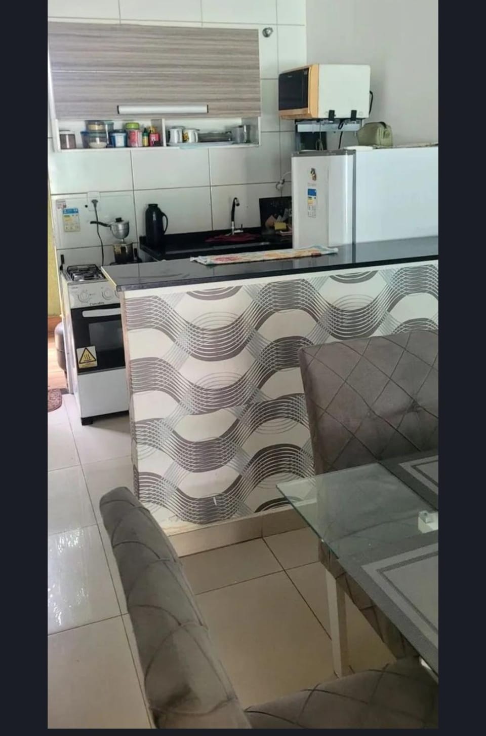 Kitchen or kitchenette, pet friendly, stove