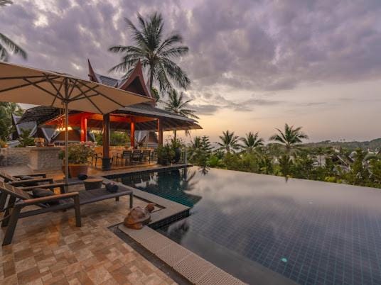 Property building, Swimming pool