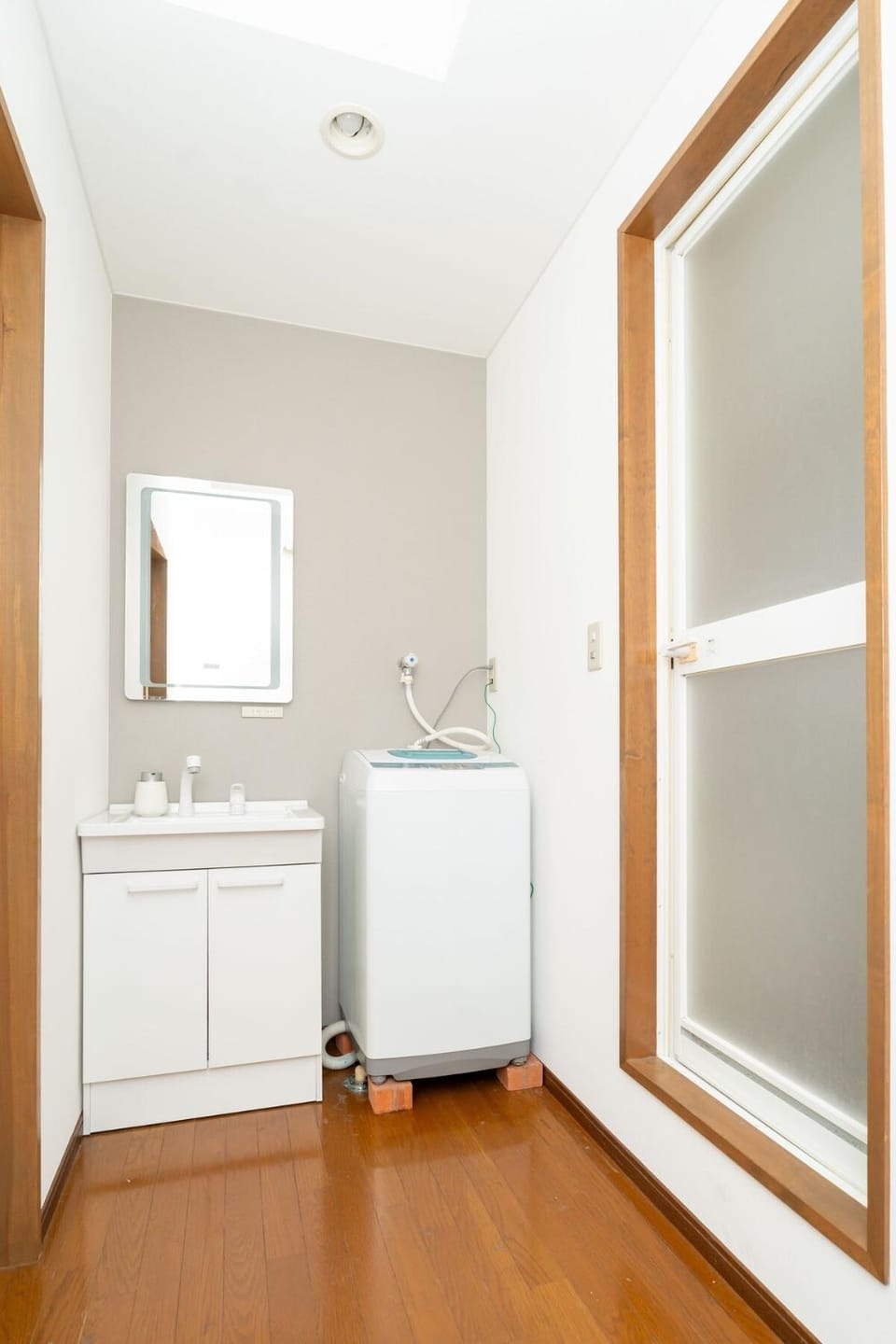 Bathroom, laundry, laundry