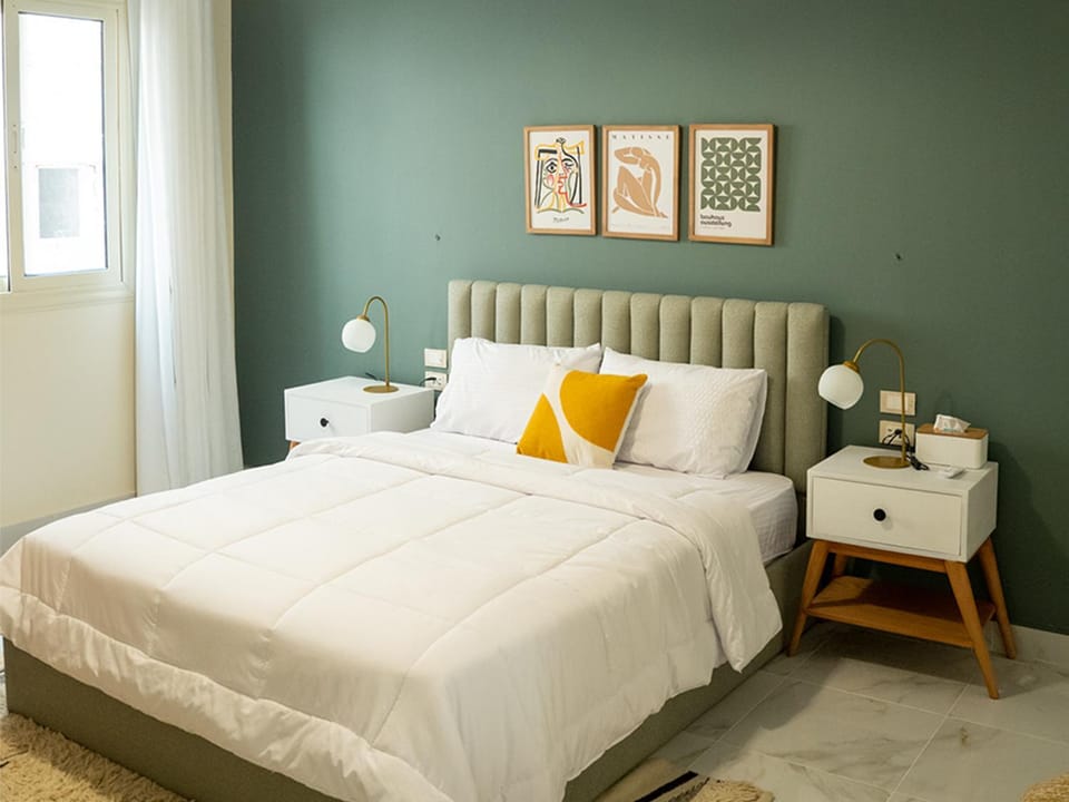 Bed, Bedroom