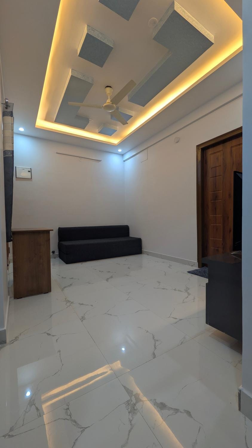 Luxury 1BHK AC Smart TV Self Check in ITI Apartment in Bengaluru