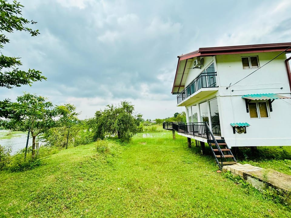 LEOPARD One Villa Country House in Uva Province, Sri Lanka
