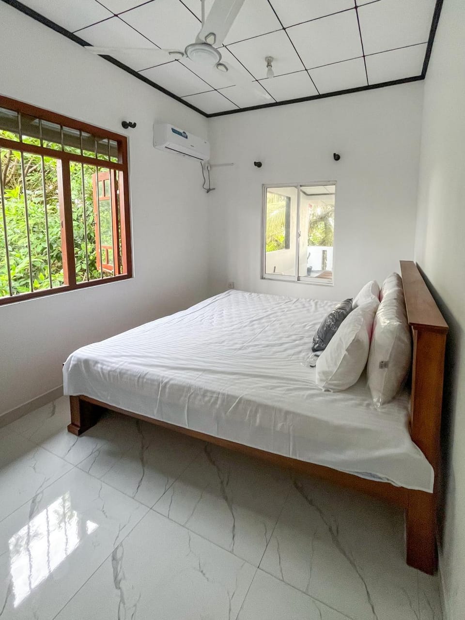 Bedroom, Family