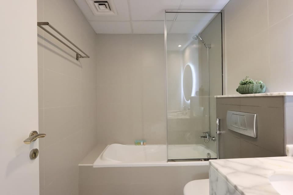 Bathroom, Bath