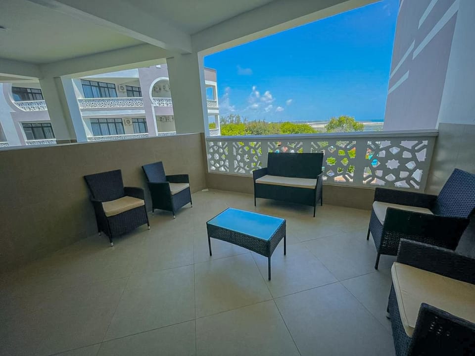 Patio, Sea view