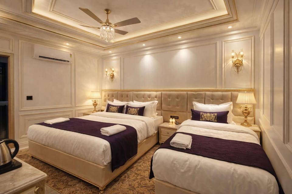 Bed, Photo of the whole room, Bedroom, air conditioner