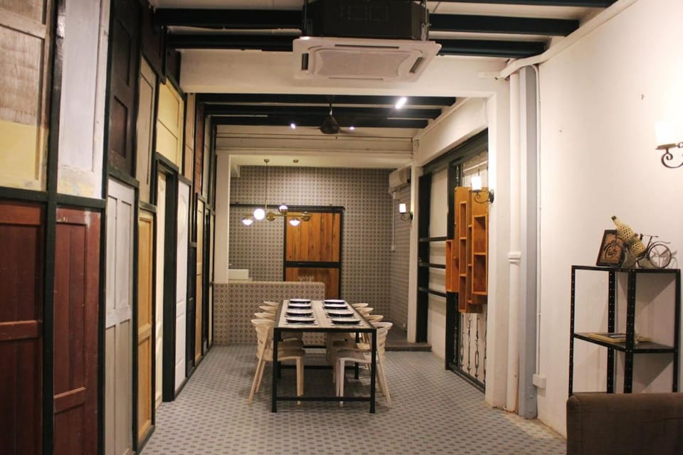 Aesthetic 2BR Stay in Kuching City Centre Apartment in Kuching