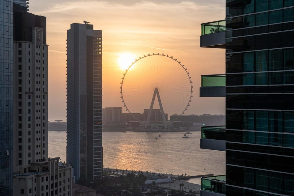 Free housekeeping visits during your stay - StayShort - 2 Bed in Marina that Sleeps 2 with a City View Apartment in Dubai