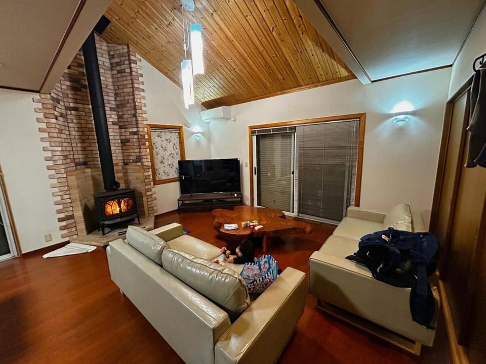 2 minutes from Kugino Station Aso Mountain View, Villa with Heater House in Japan
