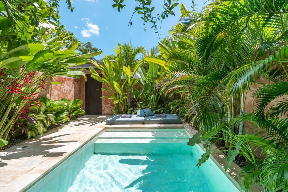 Arvātya - Tropical Private Villa Close to Bingin Beach Villa in Bali
