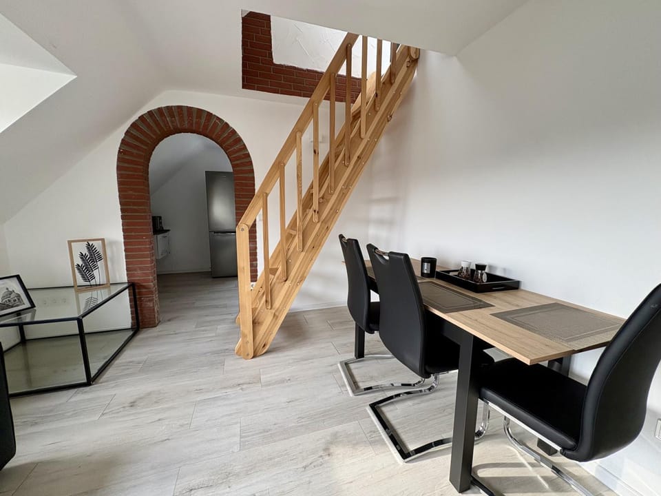 Living room, Photo of the whole room