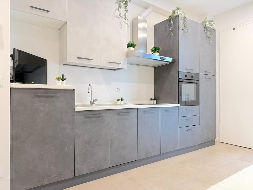Kitchen or kitchenette, stove