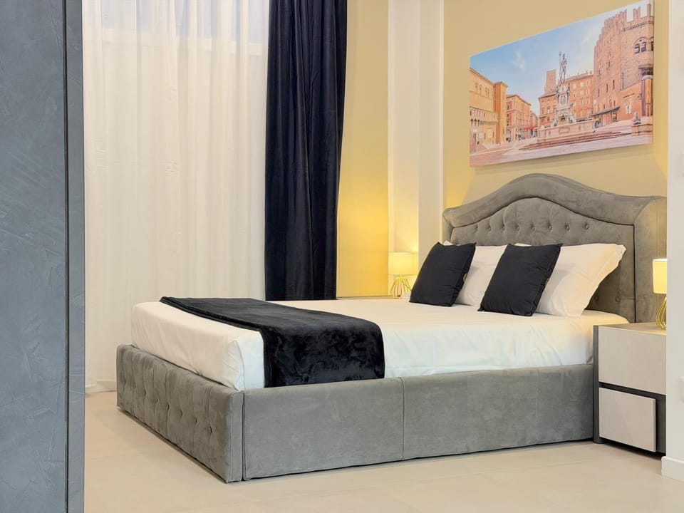 Bed, Bedroom