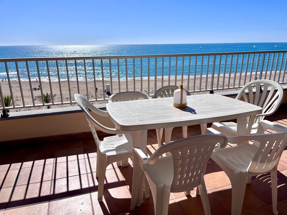 Natural landscape, View (from property/room), Balcony/Terrace, Balcony/Terrace, Beach, Sea view