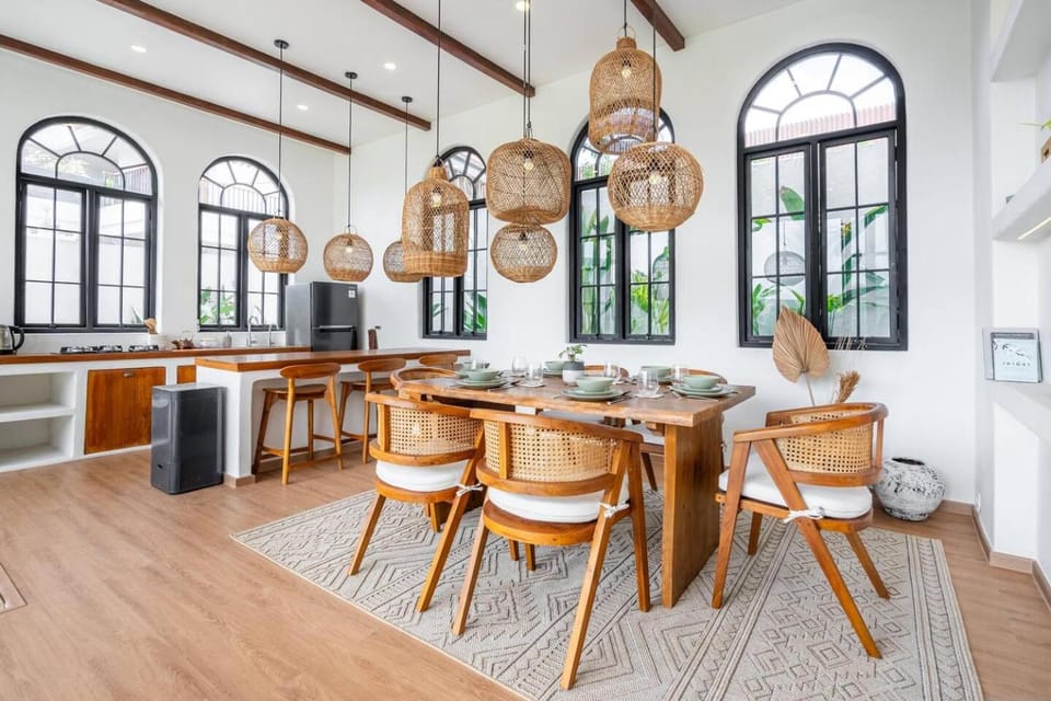Palm Sugar Villa - Stylish 3BR Retreat with Pool Villa in Kuta Selatan