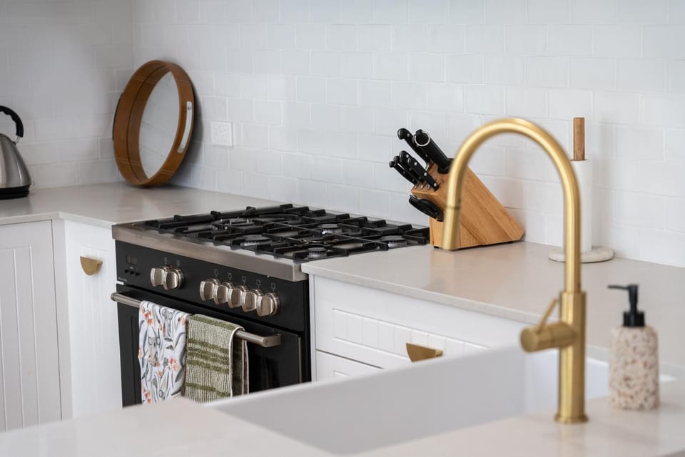 Kitchen or kitchenette, stove