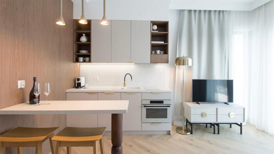 TV and multimedia, Kitchen or kitchenette, Living room