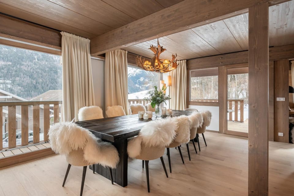 Natural landscape, Dining area