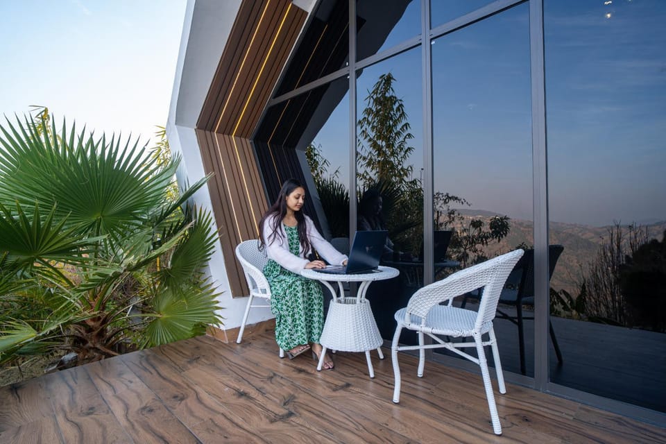 View (from property/room), Balcony/Terrace, Seating area