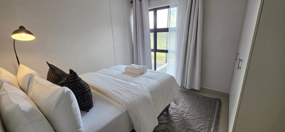Lam's Deluxe - The Millennial Umhlanga Apartment in Umhlanga