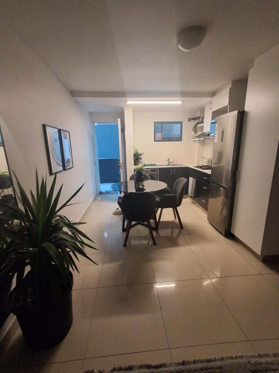 Lam's Deluxe - The Millennial Umhlanga Apartment in Umhlanga