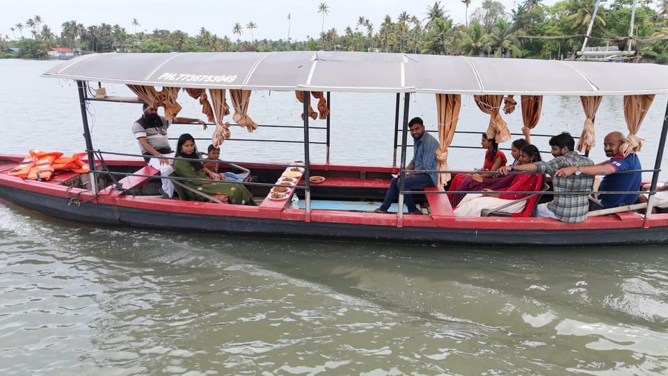 Atharvam Resort Bed and Breakfast in Vypin