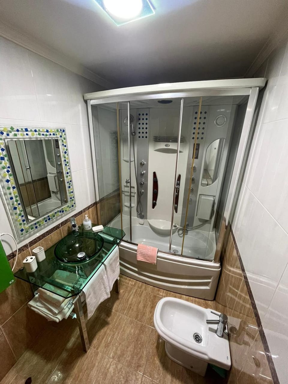 Hot Tub, Bathroom, bidet
