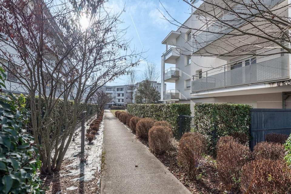 T2 Moderne-Résidence standing avec parking Apartment in Annemasse