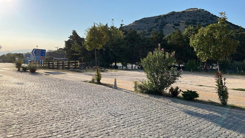 Cozy AppArt I 3 min to ancient Philippi and mudbaths Apartment in Decentralized Administration of Macedonia and Thrace