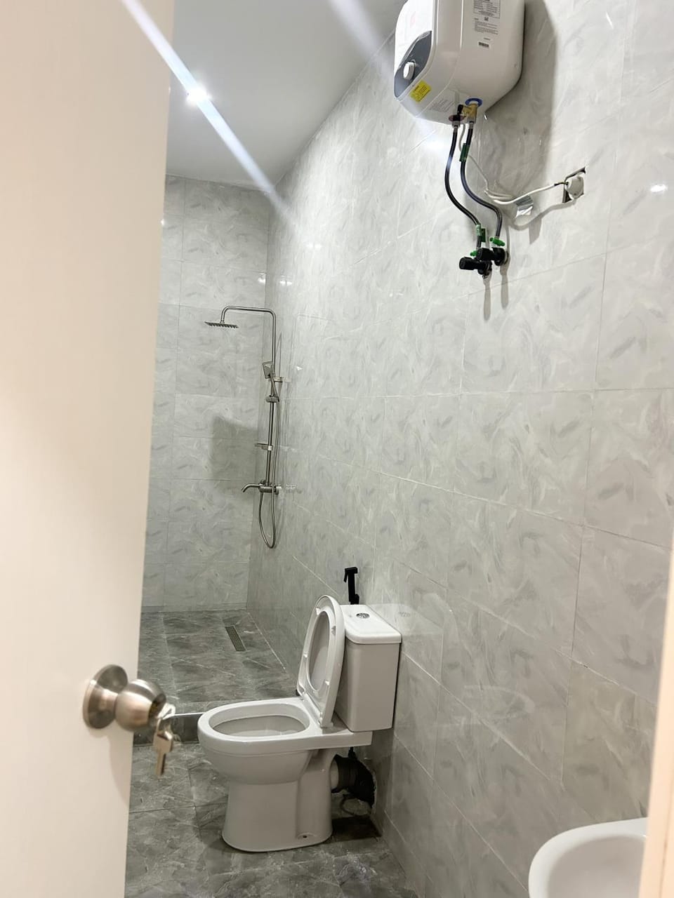 Shower, Toilet, Bathroom