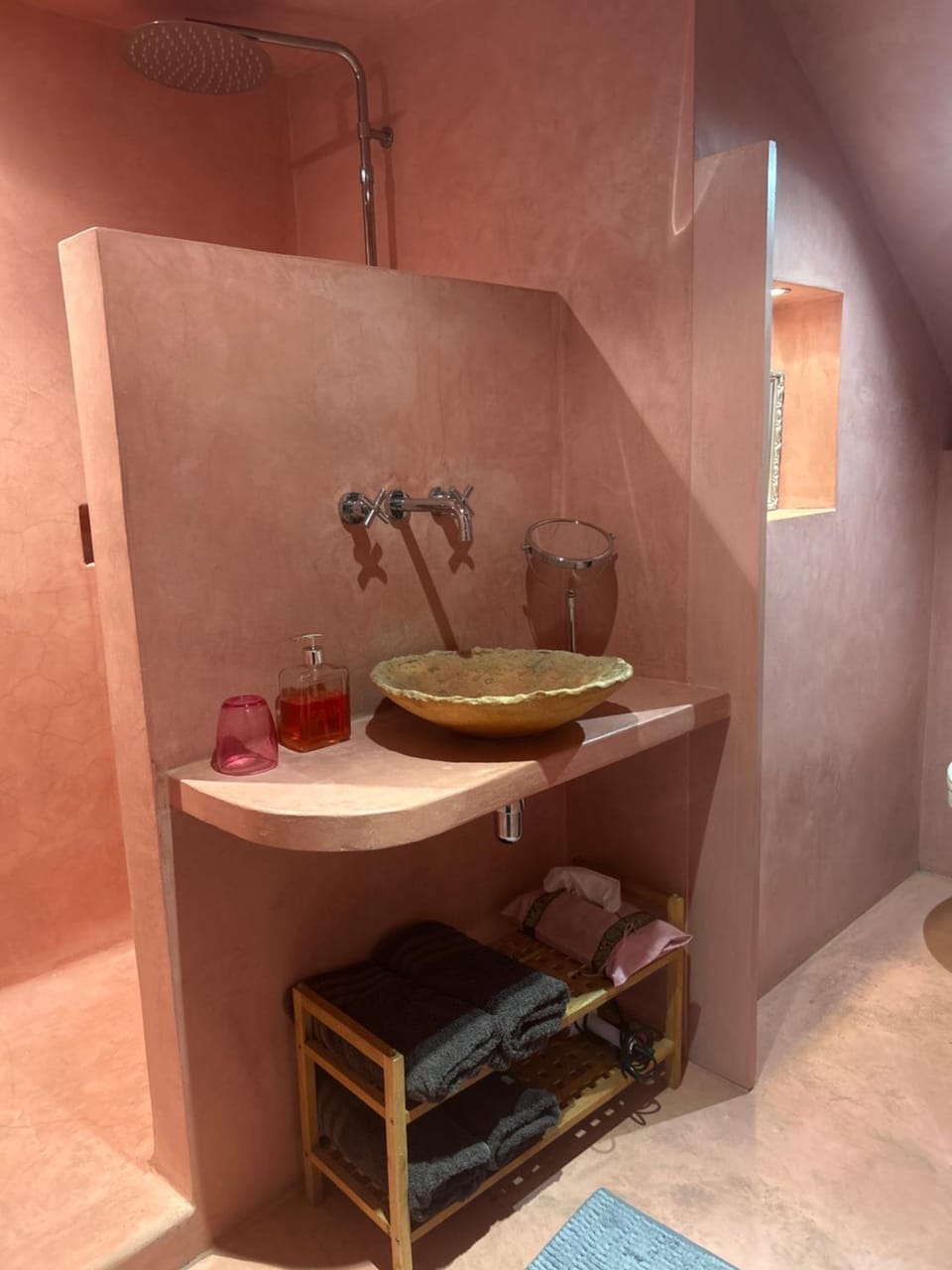 Studio rose Bed and Breakfast in Cassis