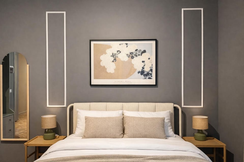 Bed, Photo of the whole room, Decorative detail, Bedroom