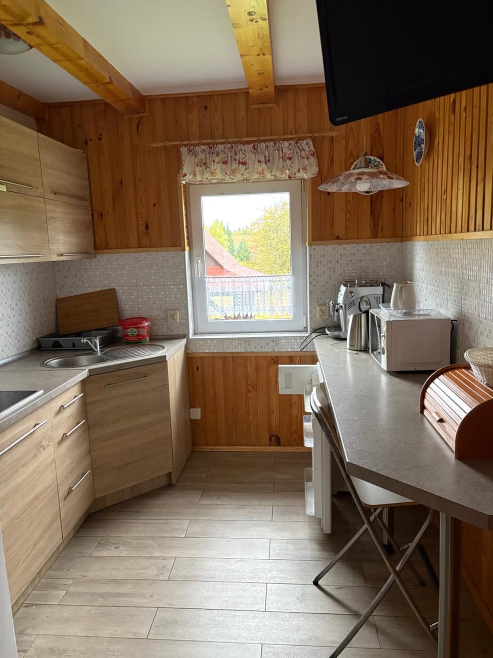 Kitchen or kitchenette, heating, microwave, oven, stove, kitchen