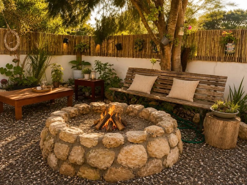 Garden, Garden, Seating area