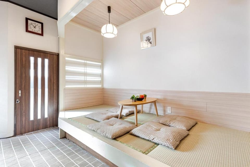 居酒屋バーを貸切,広いキッチン,79m2,浅草エリア,駅10分以内,戸建全て貸切,10名可,羽田空港直通 Apartment in Japan