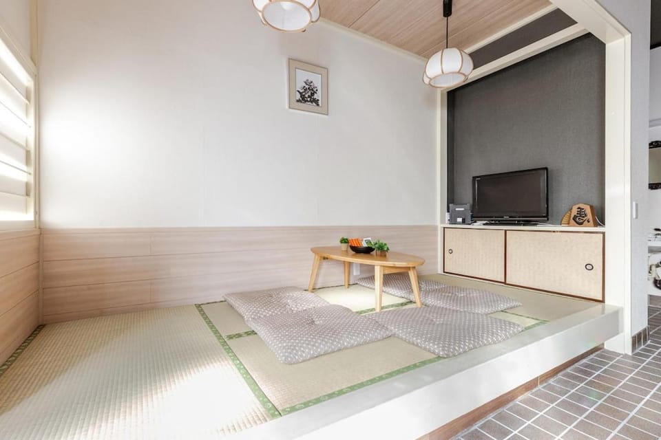 居酒屋バーを貸切,広いキッチン,79m2,浅草エリア,駅10分以内,戸建全て貸切,10名可,羽田空港直通 Apartment in Japan