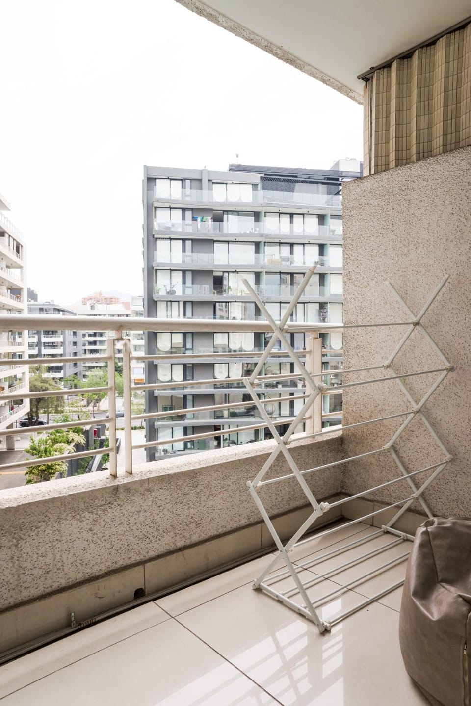 Exclusive and Sophisticated 1BR in Las Condes Apartment in Las Condes