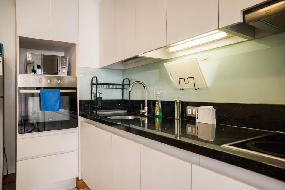 Exclusive and Sophisticated 1BR in Las Condes Apartment in Las Condes