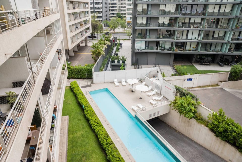 Exclusive and Sophisticated 1BR in Las Condes Apartment in Las Condes