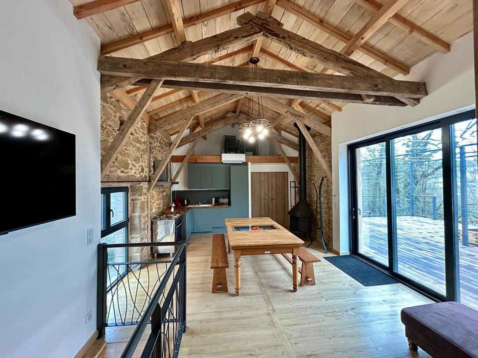 Kitchen or kitchenette, Living room, Dining area
