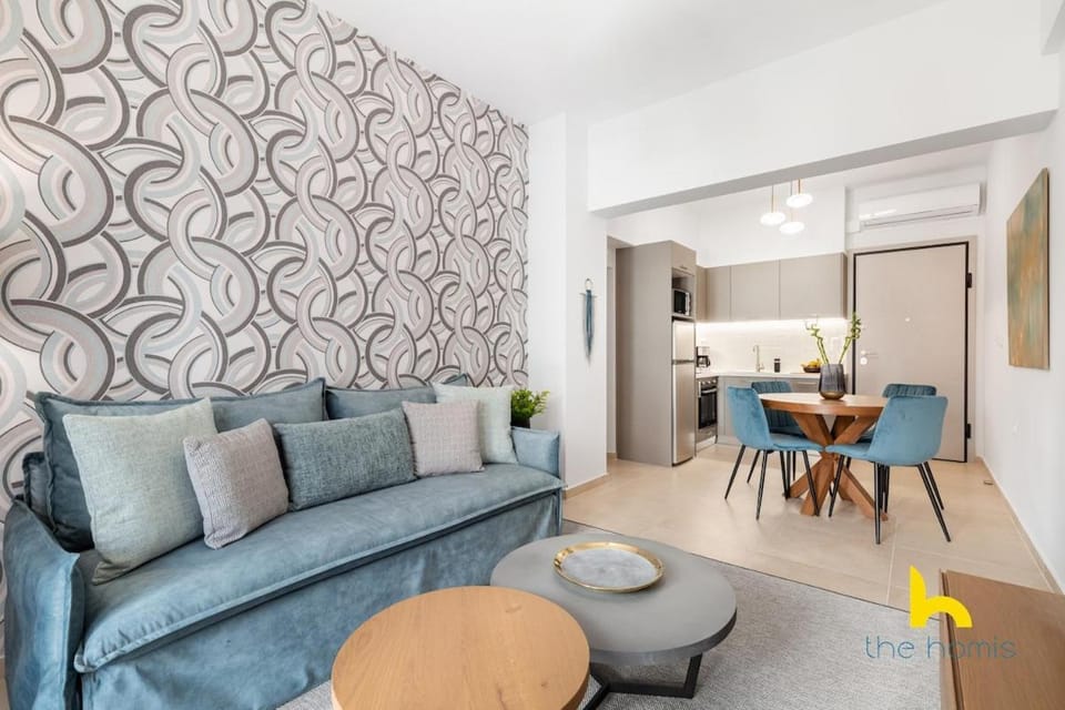 Modern 1BDR Athenian Habitat near Acropolis Apartment in Athens