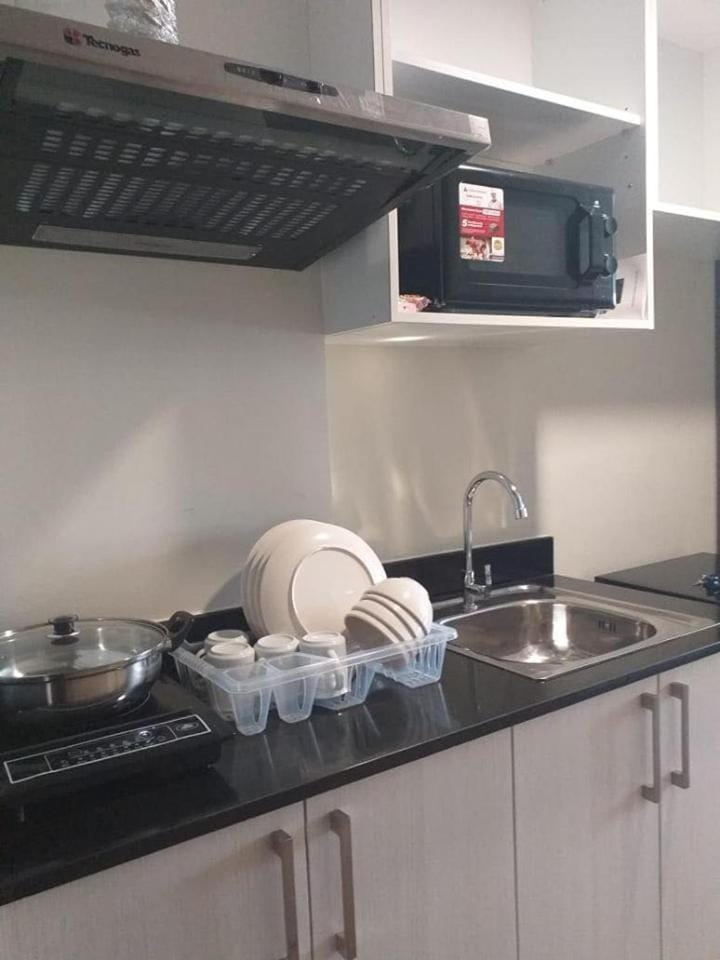 MetroStay Studio Legarda Bed and Breakfast in Manila City